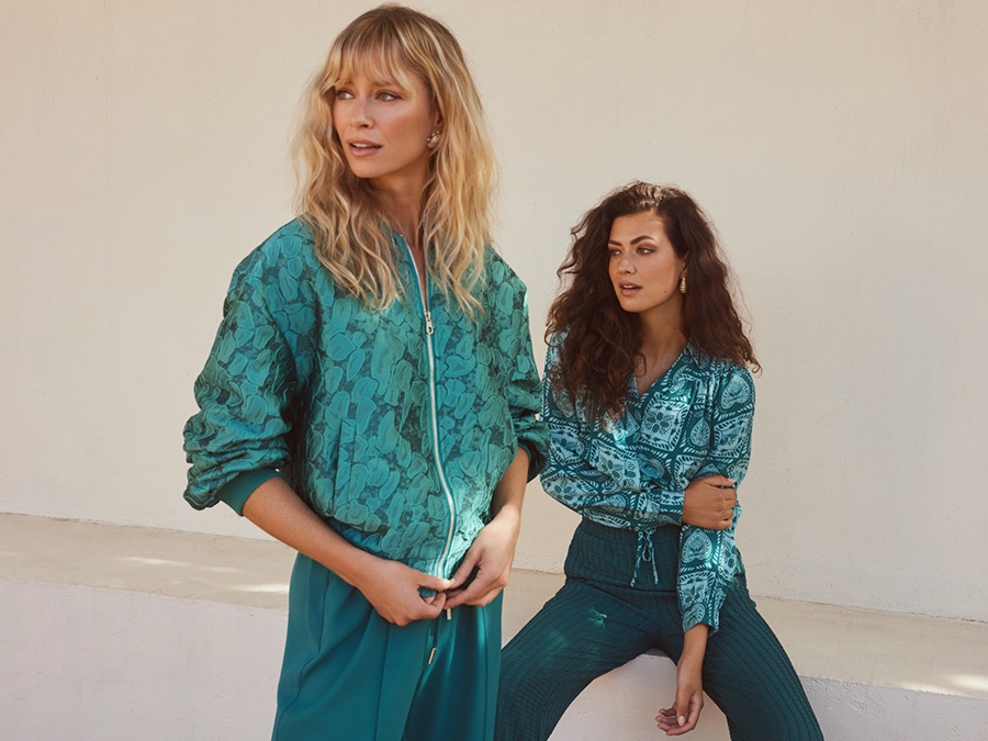 Ook het bekijken waard Lofty manner!