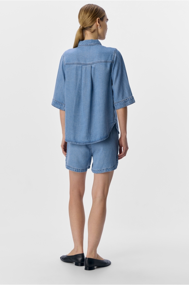 Object blauwe dames blouse | Model