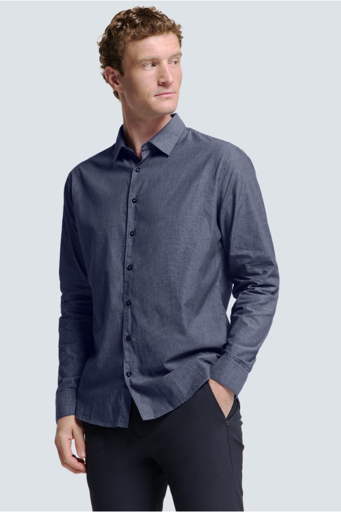 NO-EXCESS blauwe heren overhemd | Model vooraanzicht