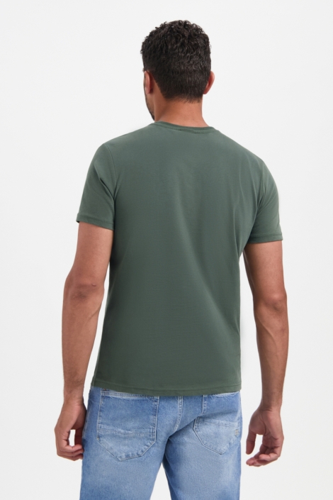 NO-EXCESS groene heren t-shirt | Model achteraanzicht