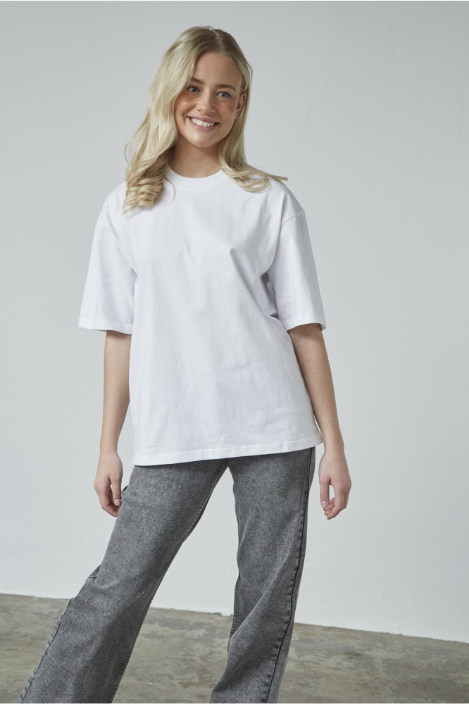 SisterS point witte dames t-shirt | Model vooraanzicht