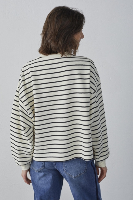 SisterS point beige dames trui | Model achteraanzicht