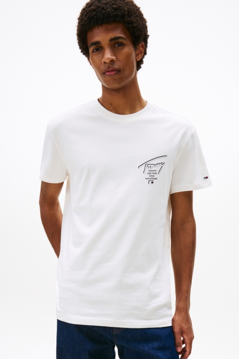 Tommy Jeans witte heren t-shirt | Model vooraanzicht