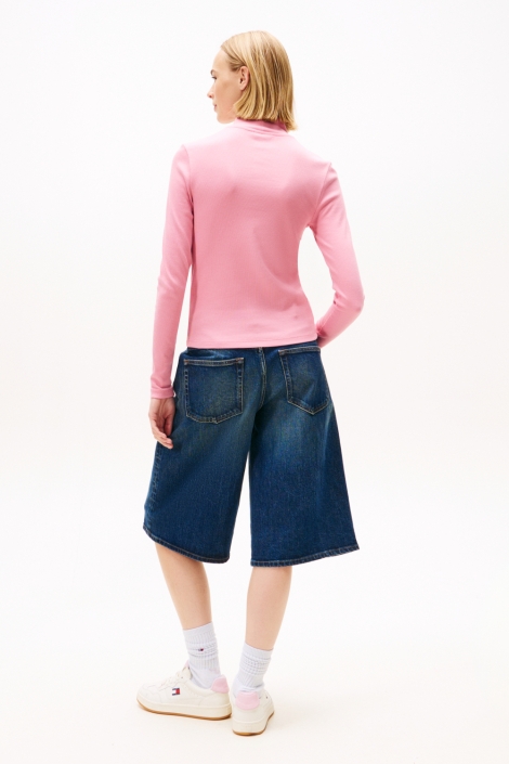 Tommy Jeans roze dames t-shirt | Model achteraanzicht