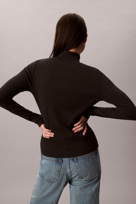 Calvin Klein zwarte dames t-shirt | Model achteraanzicht