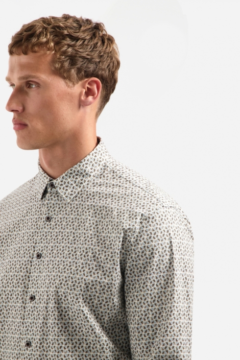 NO-EXCESS taupe heren overhemd | Close up