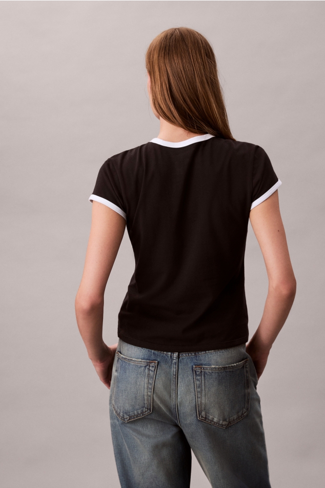 Calvin Klein zwarte dames t-shirt | Model achteraanzicht