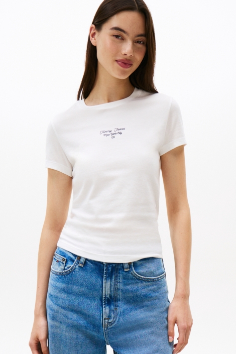 Tommy Jeans witte dames t-shirt | Model vooraanzicht