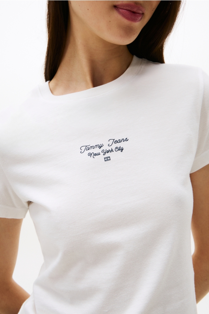 Tommy Jeans witte dames t-shirt | Close up
