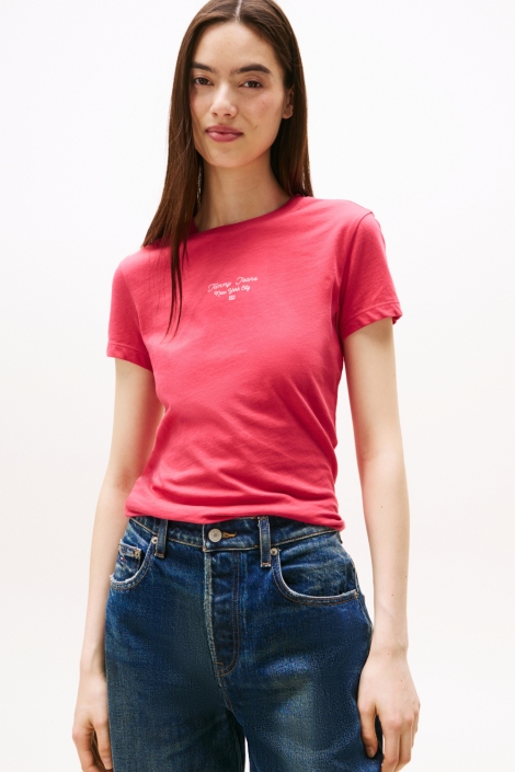 Tommy Jeans roze dames t-shirt | Model vooraanzicht