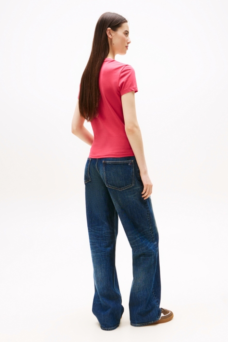 Tommy Jeans roze dames t-shirt | Model