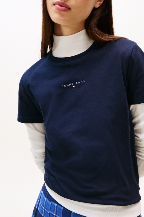Tommy Jeans blauwe dames t-shirt | Close up