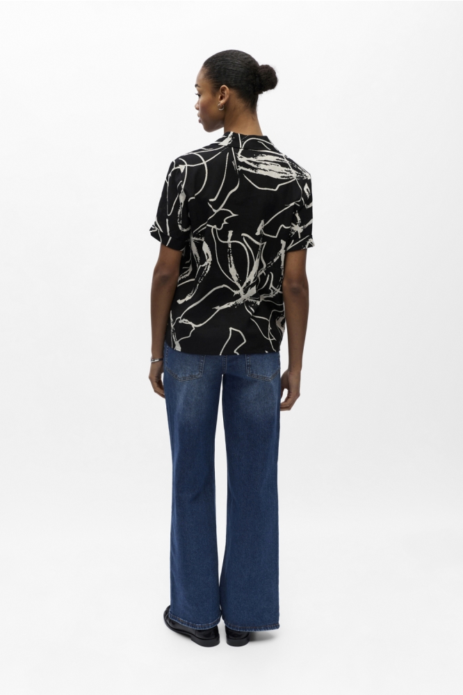 Object zwarte dames blouse | Model