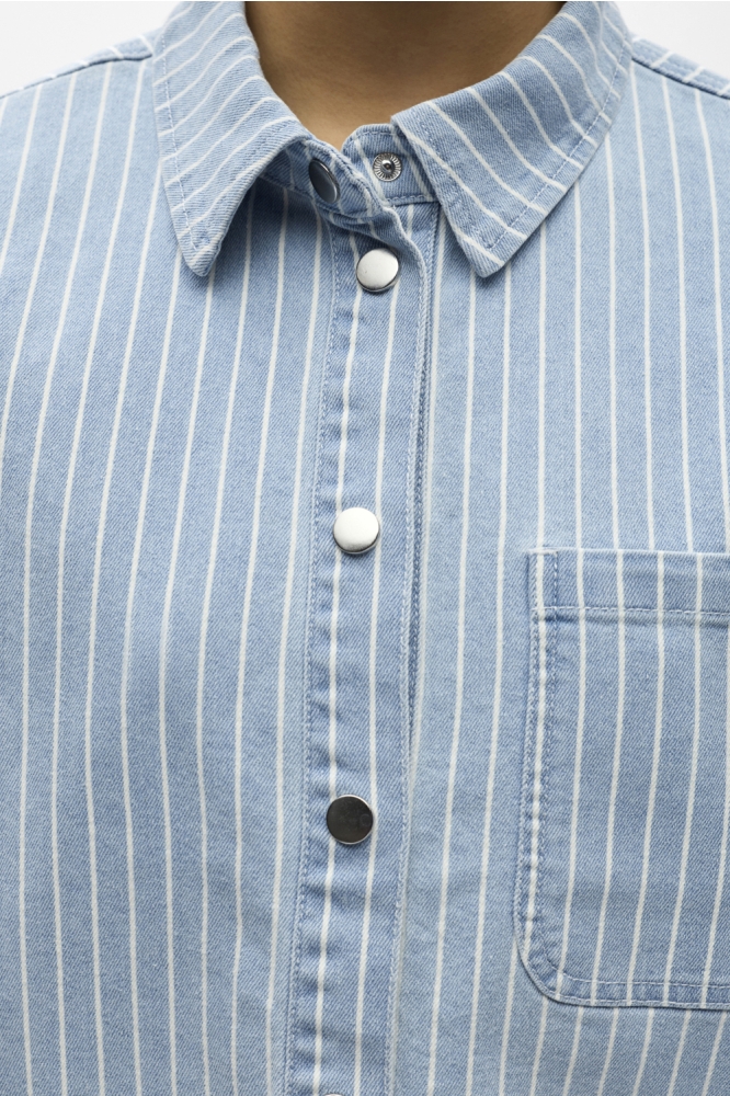 Object blauwe dames blouse | Close up