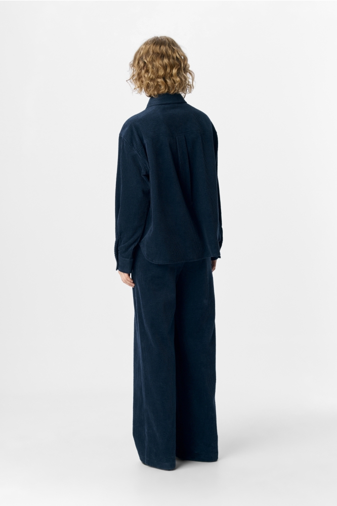 Object blauwe dames blouse | Model achteraanzicht