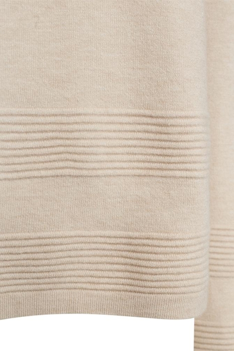 Freequent beige dames trui | Close up
