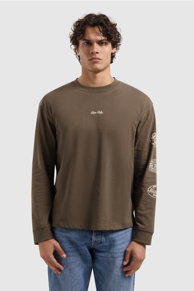 Pure Path bruine heren t-shirt | Model vooraanzicht