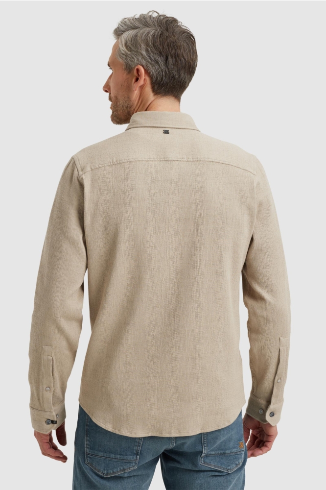 Vanguard beige heren overhemd | Model achteraanzicht