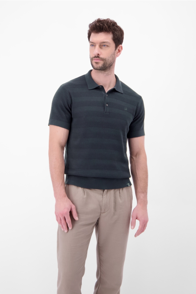 Lerros blauwe heren polo | Model vooraanzicht