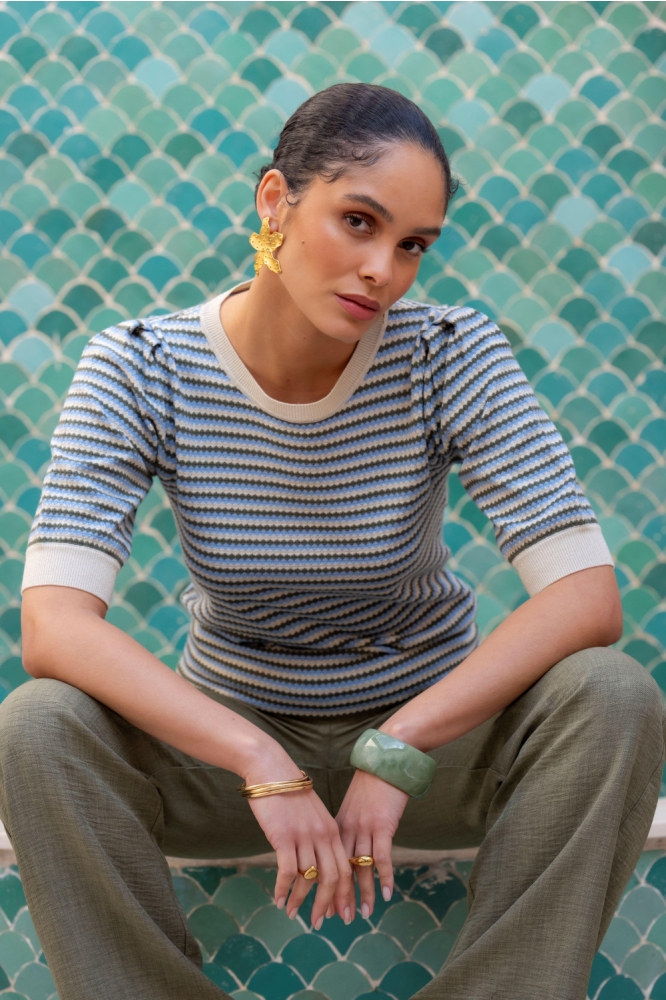 Geisha blauwe dames trui | Sfeerbeeld, In situatie