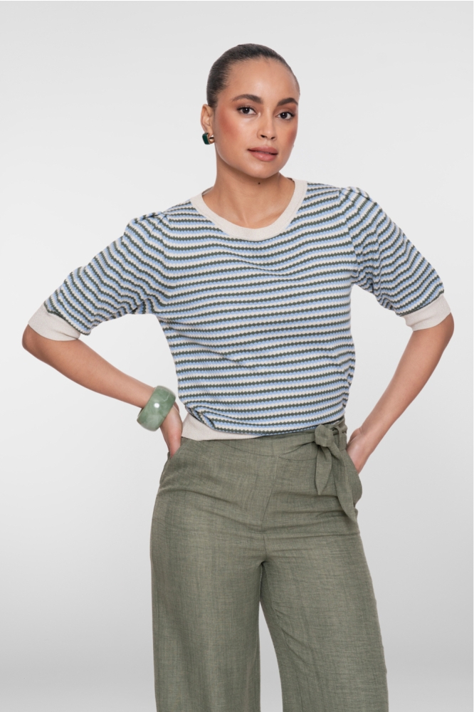 Geisha blauwe dames trui | Model vooraanzicht