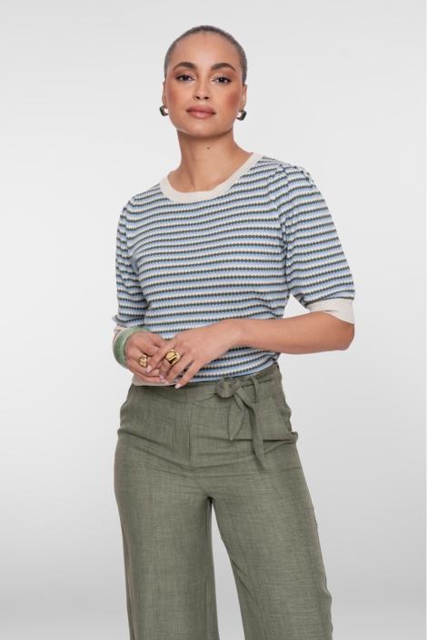 Geisha blauwe dames trui | Model vooraanzicht