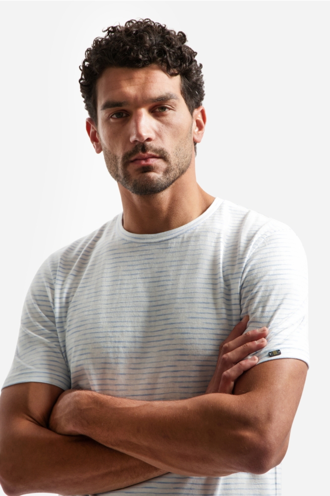 NO-EXCESS blauwe heren t-shirt | Model vooraanzicht