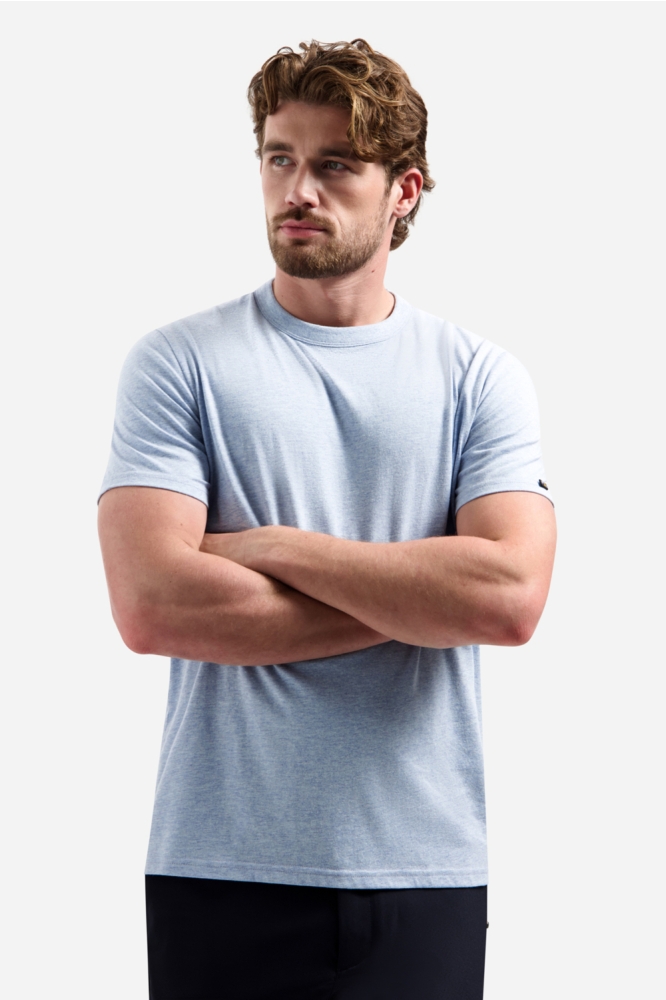 NO-EXCESS blauwe heren t-shirt | Model vooraanzicht