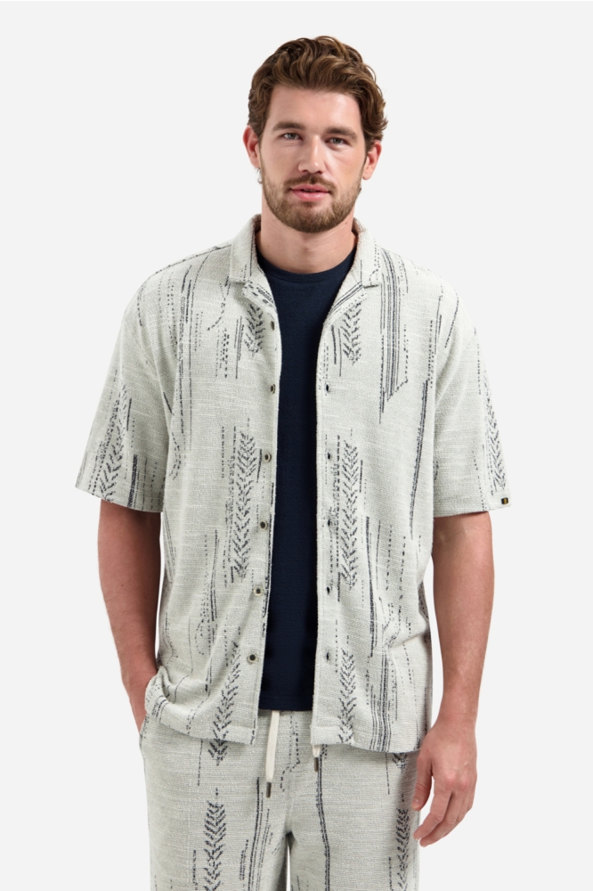 NO-EXCESS beige heren overhemd | Model vooraanzicht
