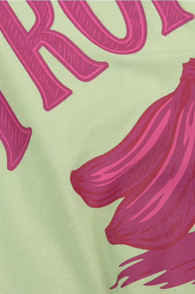 Ydence groene dames t-shirt | Close up