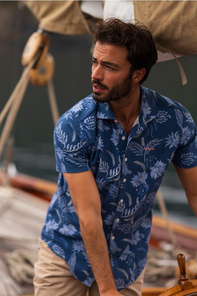 NZA blauwe heren overhemd | Sfeerbeeld, In situatie