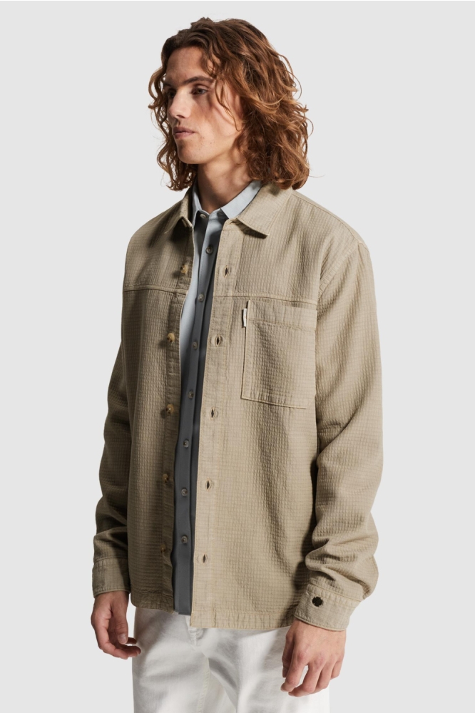 Cast Iron taupe heren overhemd | Model zijaanzicht