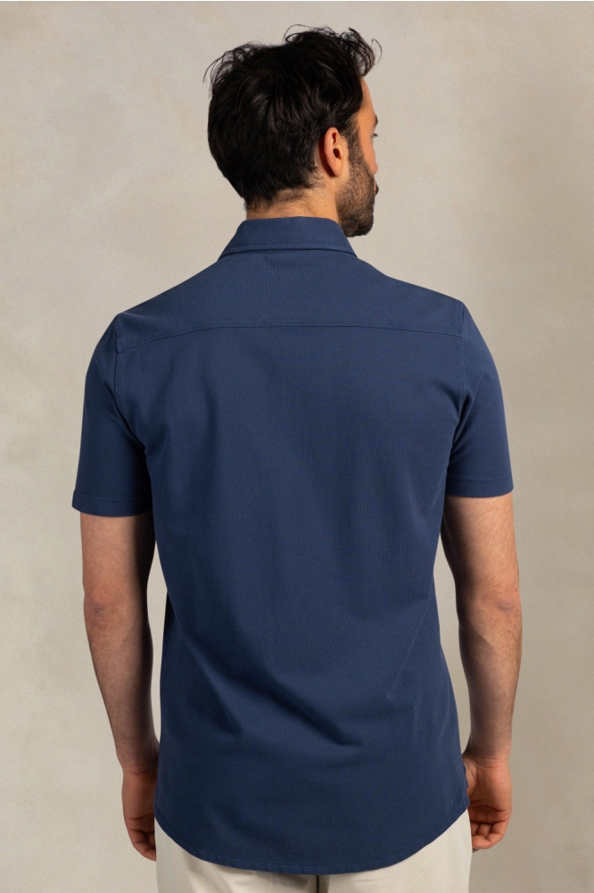 NZA blauwe heren overhemd | Model achteraanzicht