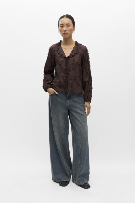 Object bruine dames blouse | Model
