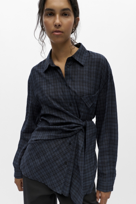 Object blauwe dames blouse | Model vooraanzicht