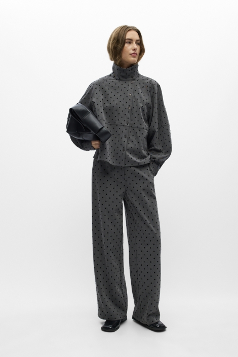 Object grijze dames blouse | Model