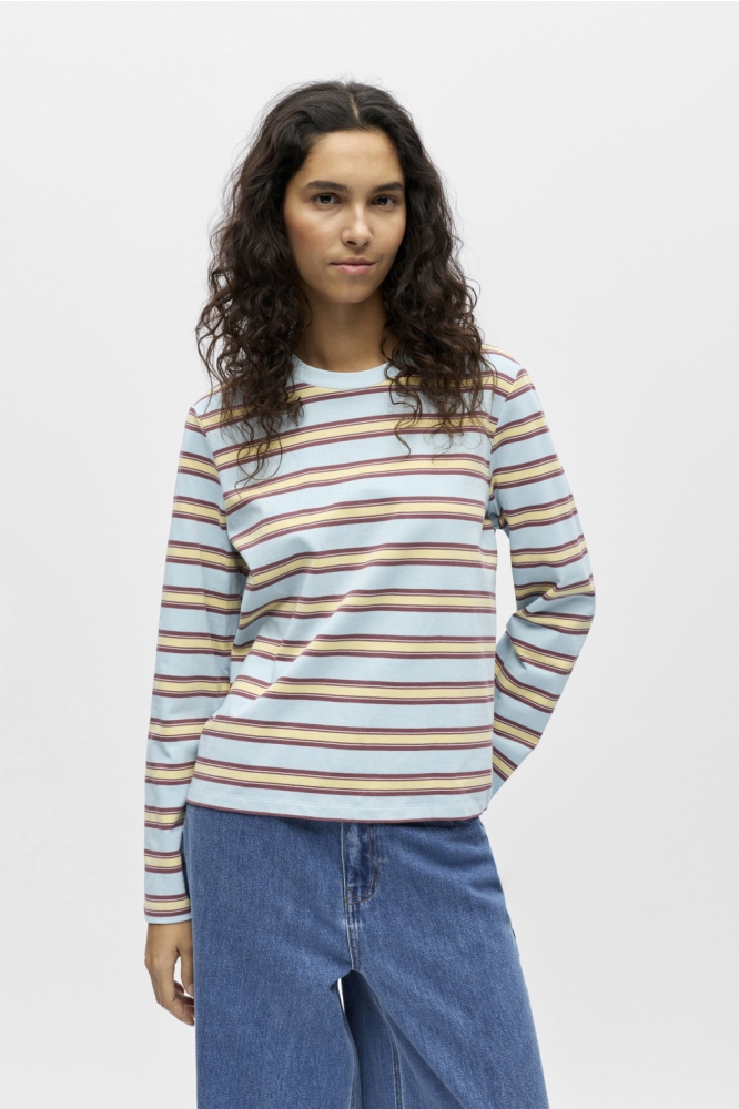 Object blauwe dames t-shirt | Model vooraanzicht