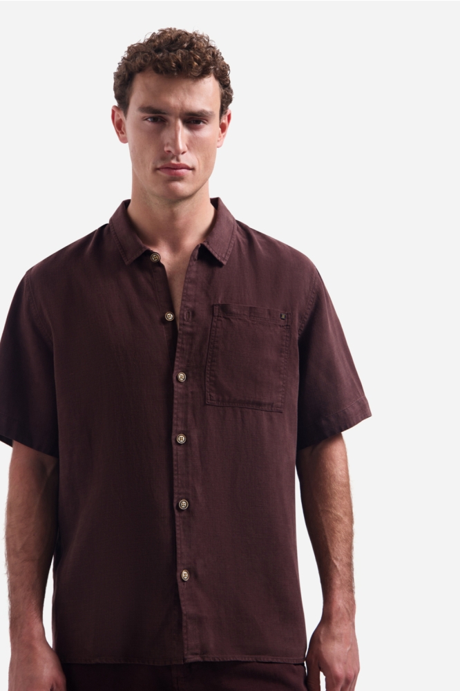 NO-EXCESS bruine heren overhemd | Model vooraanzicht