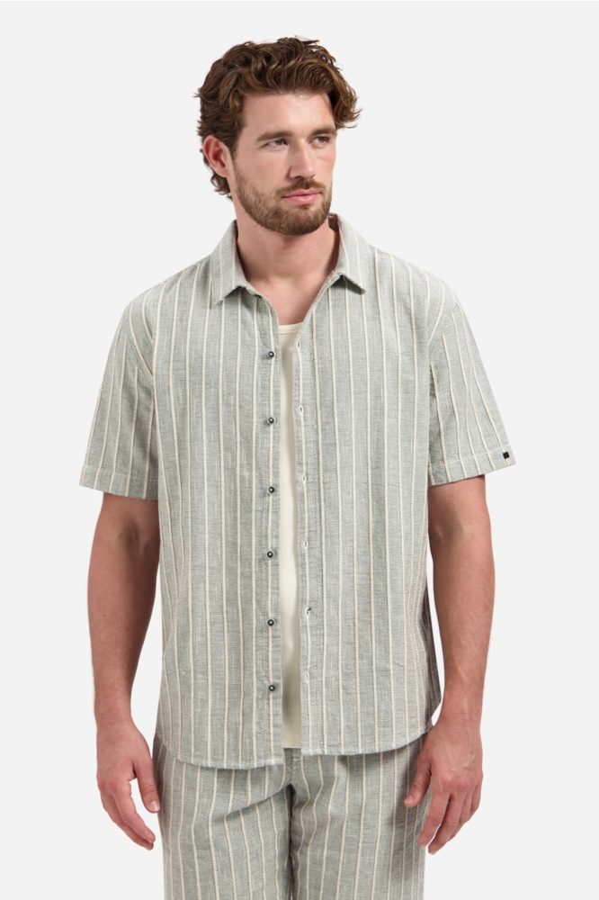 NO-EXCESS zand heren overhemd | Model vooraanzicht