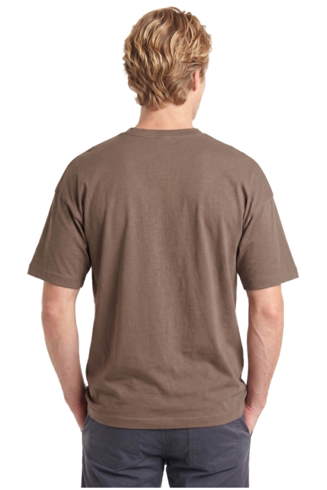 Alan Red bruine heren t-shirt | Model achteraanzicht