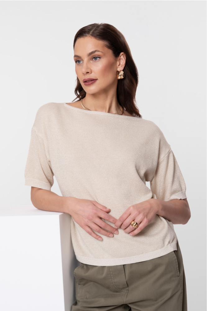 Geisha beige dames trui | Model vooraanzicht