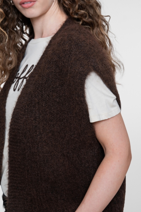 Geisha bruine dames gilet | Model zijaanzicht