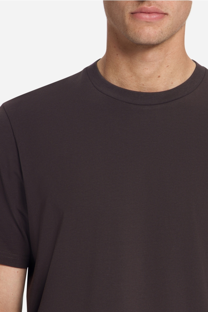 NO-EXCESS bruine heren t-shirt | Close up
