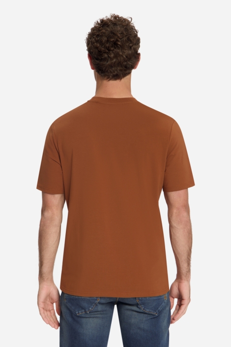 NO-EXCESS bruine heren t-shirt | Model achteraanzicht