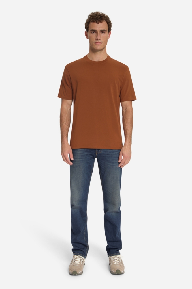 NO-EXCESS bruine heren t-shirt | Model
