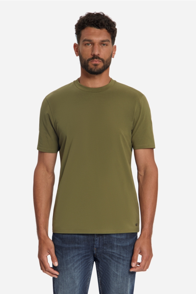 NO-EXCESS groene heren t-shirt | Model vooraanzicht