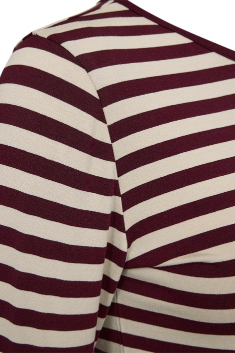 Freequent bordeaux dames t-shirt | Close up