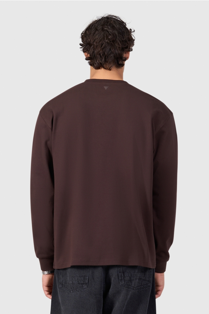 Pure Path bruine heren t-shirt | Model achteraanzicht