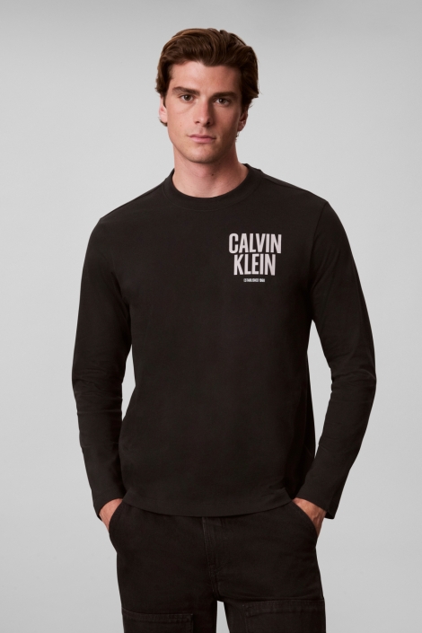 Calvin Klein zwarte heren t-shirt | Model vooraanzicht