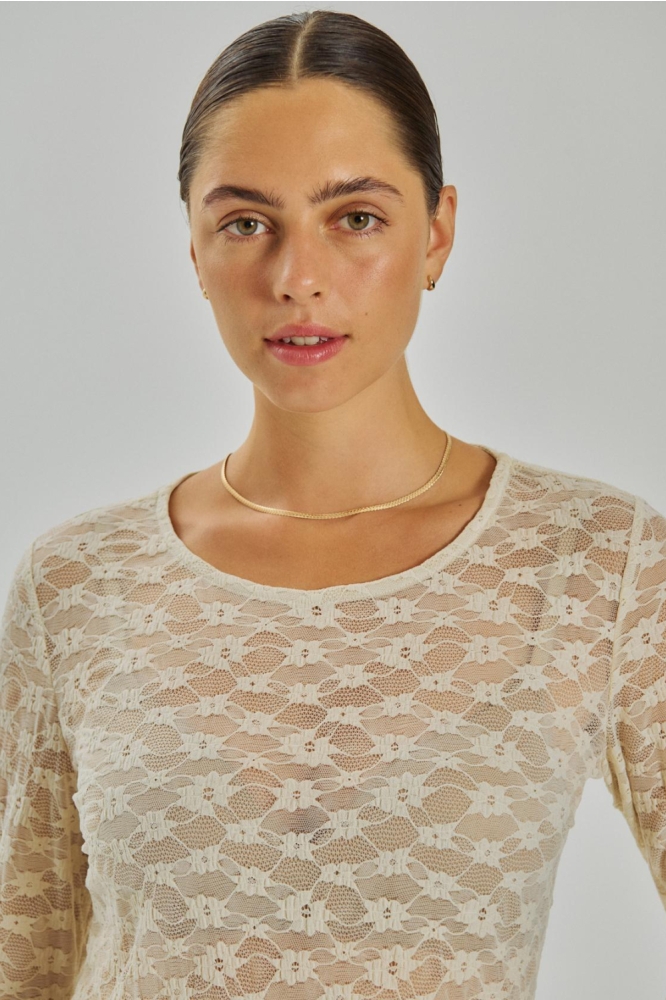 Freequent beige dames top | Close up